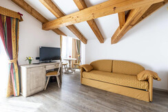 _DSC3227 (FILEminimizer)