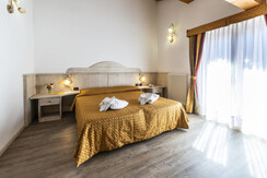 _DSC3218 (FILEminimizer)