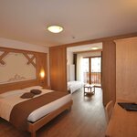  Foto von Suite, Dusche, Balkon