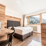  foto van Tweepersoonskamer, douche, WC