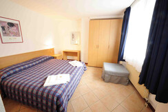 CAMERA DA LETTO BILOCALE SUPERIOR