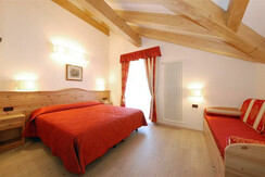 Hotel-L'Ideale-Moena-Superior-room