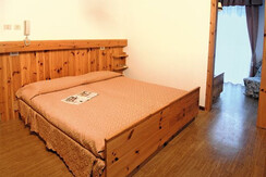 Hotel-L'Ideale-Moena-Family-room