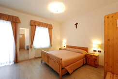 Hotel-L'Ideale-Moena-Family-room