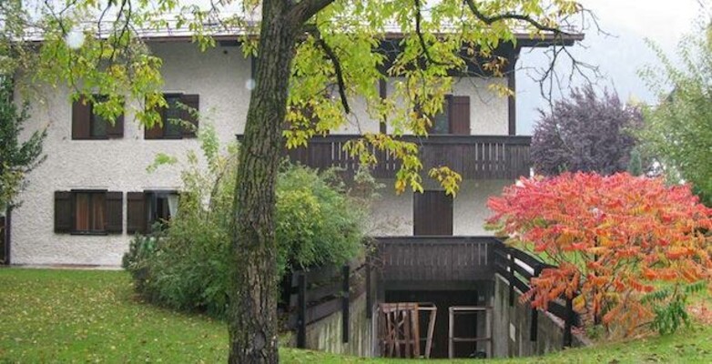 appartamenti pinzolo_casa di gianeta_giardino