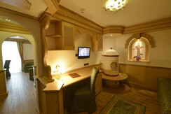 Hotel_La_Torretta_Tonale_suite_romantic3