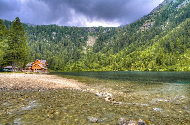 Rifugio Lago Nambino 3