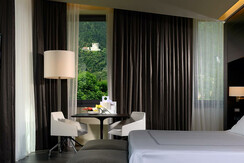 Junior Suite Vista Lago 03