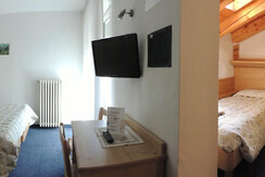 camera_8