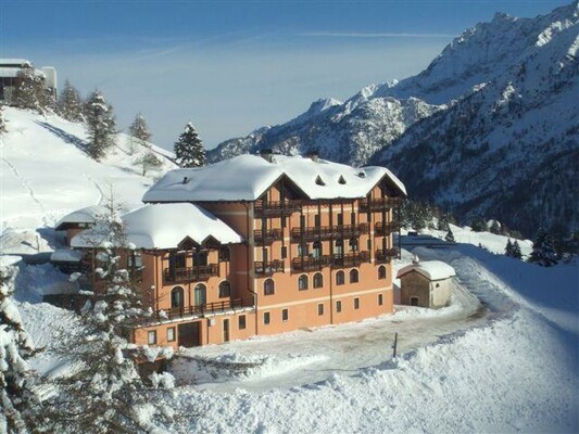 Hotel Locanda Locatori - Passo Tonale -Val di Sole