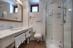 _STV2065And9more_tonemapped