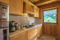 Mas de la Bolp, Val di Rabbi, Trentino, Anemone (1