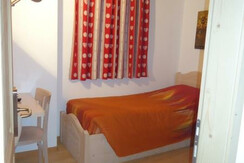 Tripla1