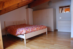 app 12 (71)