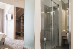 Luxury  bagno e stanza