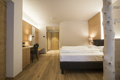 COR JUNIOR SUITE MONROC