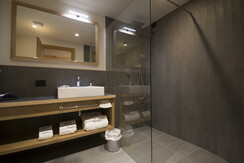 COR JUNIOR SUITE MONROC