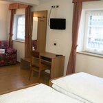  Foto von Dreibettzimmer (non refundable)
