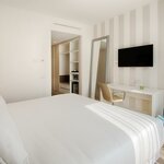  Photo of STANDARD DOUBLE ROOM