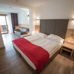  Photo of Magic mountain weeks, Family room