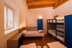 Ostello della Gioventù di Rovereto - Nuovi Arredi 