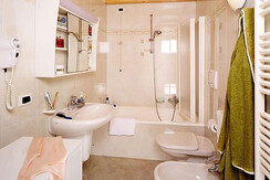 Residence-Cristina-Pozza_Negritella (3)