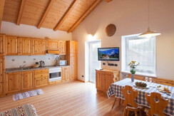 Residence-Cristina-Pozza_Campanula (1)