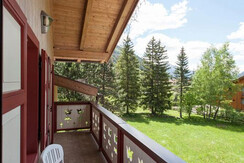 Residence-Cristina-Pozza_Campanula (4)