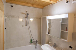 Residence-Cristina-Pozza_Campanula (5)