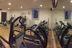 gym sala fitness Miralago Trentino