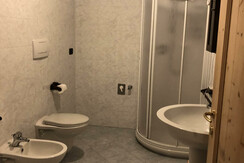 Bagno con doccia BILO5