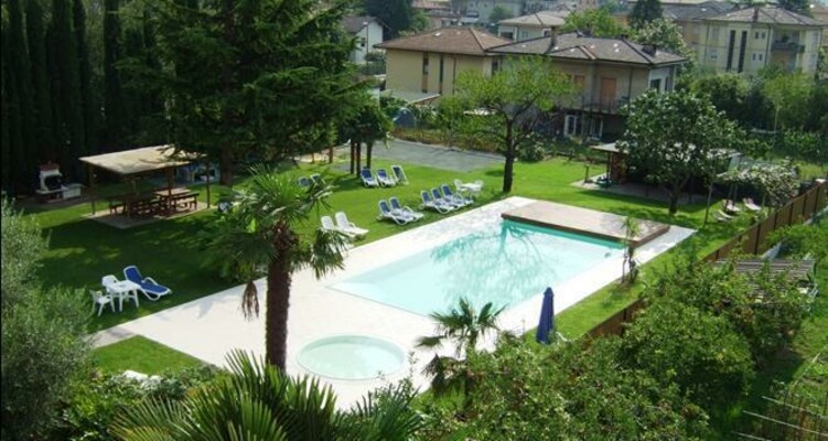 RESIDENCE VILLA DINA - Riva del Garda - Lago di garda