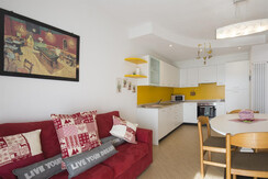 SOGGIORNO E ANGOLO CUCINA