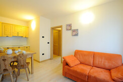 Appartamento 4/6 posti letto giallo