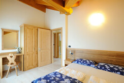 stanza matrimoniale mansarda - 2