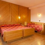 Foto QUADRUPLE ROOM