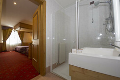 RIC4367_confort room