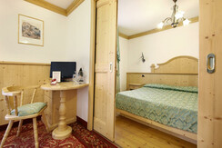 Hotel Touring Predazzo camera superior