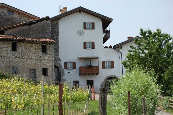 Agritur vecchio Borgo Arco 00