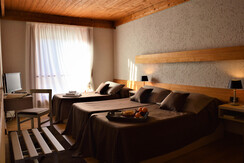 Camera Comfort Tripla