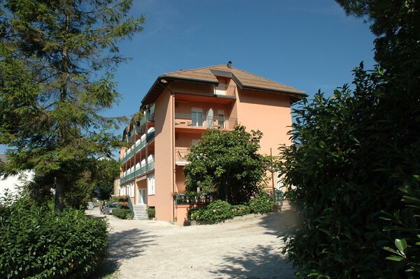 Lato est Villa Flora