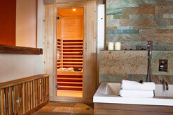 Montreal - cottage room