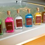  Photo of Suite, shower and bath tub, lake view