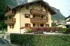 ESTERNO 2