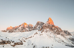 #Trentinoskisunrise a Passo Rolle