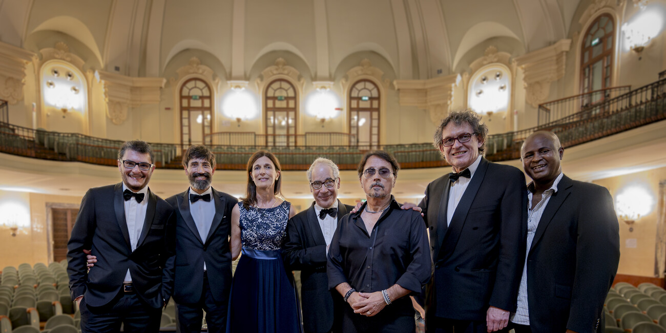 A I SUONI DELLE DOLOMITI LE CANZONI DI PAOLO CONTE IN VERSIONE STRUMENTALE  #2