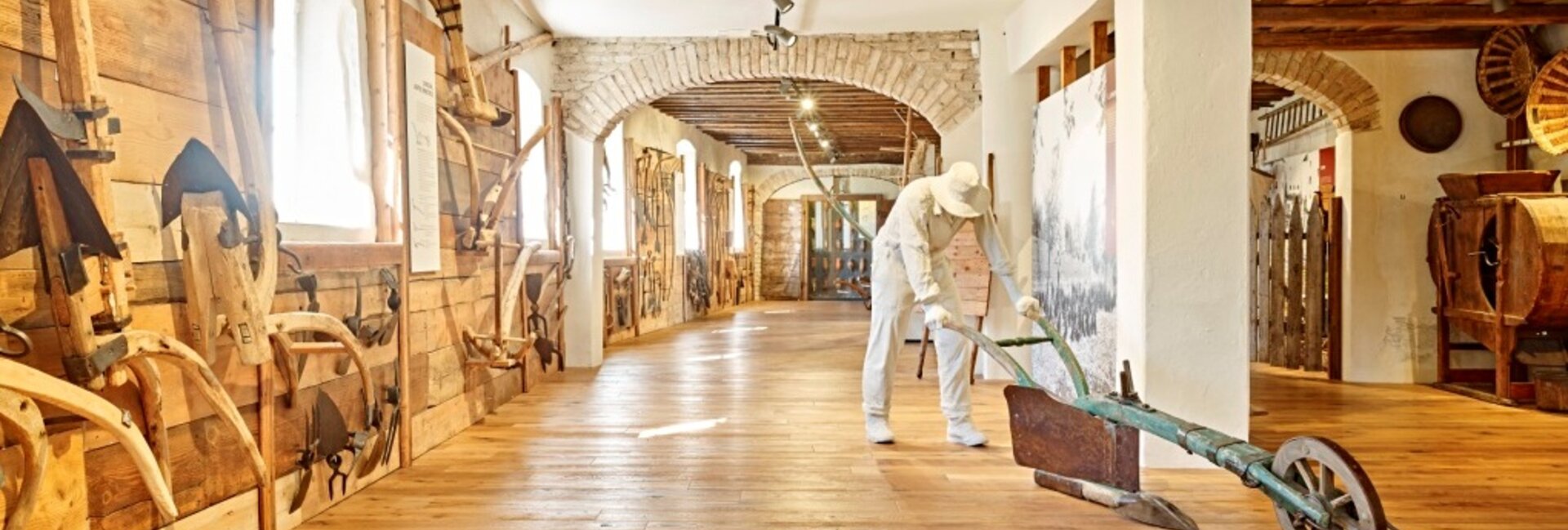 METS - Museo Etnografico Trentino  San Michele 