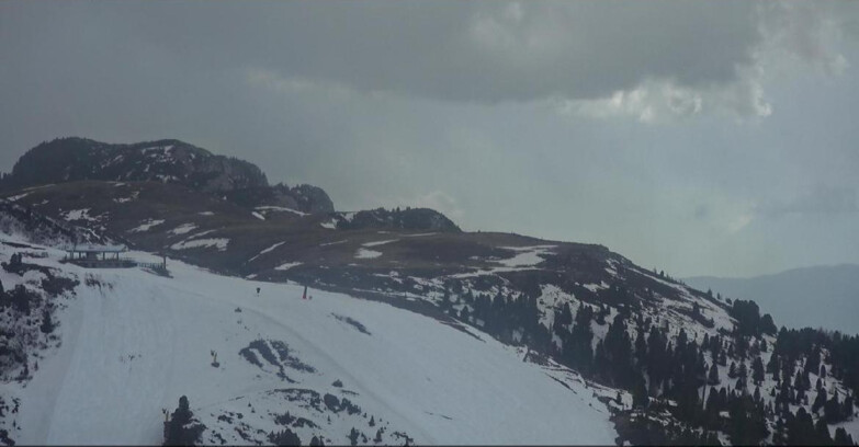 Webcam Пампеаго - Предаццо - Оберегген	 - Chair lift Monte Agnello