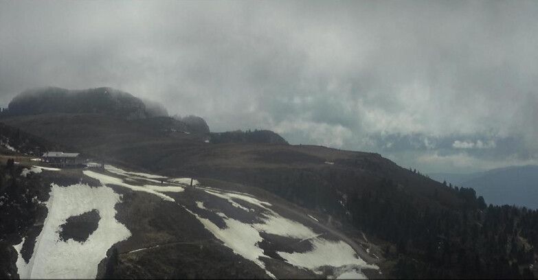 Webcam Пампеаго - Предаццо - Оберегген	 - Chair lift Monte Agnello