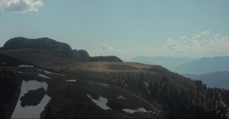 Webcam Pampeago  - Predazzo -  Obereggen - Chair lift Monte Agnello